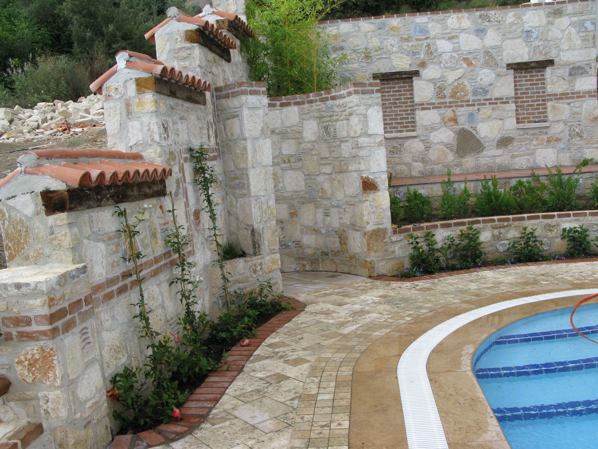 TAŞ DUVAR UYGULAMAMIZ